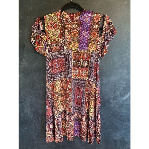 Adorable Cold Shoulder Dress - Picture 8 of 9